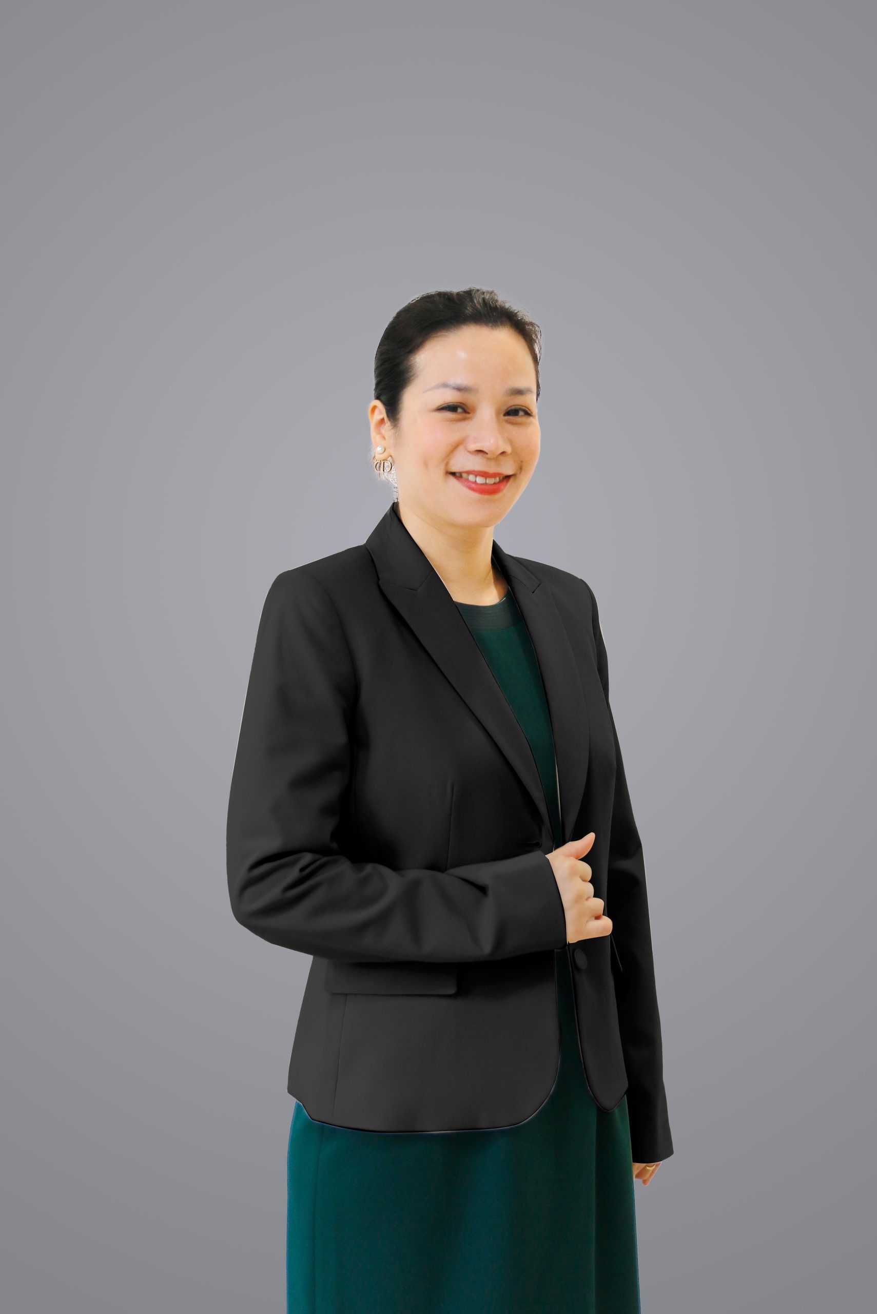 Mrs Tong Thi Diep